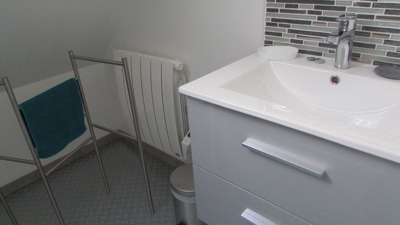 Photo of Bathroom in Esvres