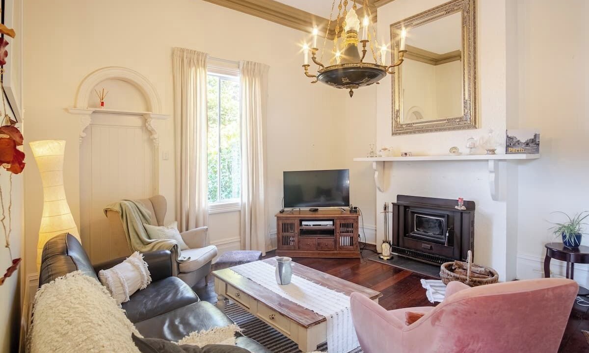 Photo of Livingroom in Bickley