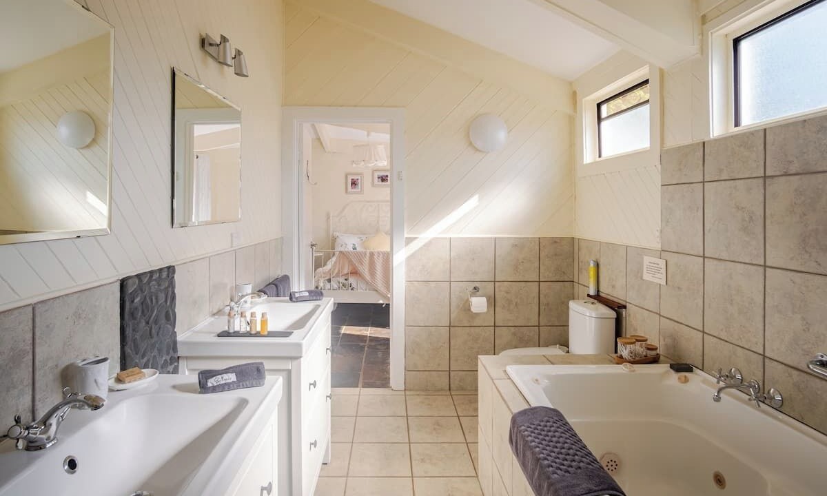 Photo of Bathroom in Bickley