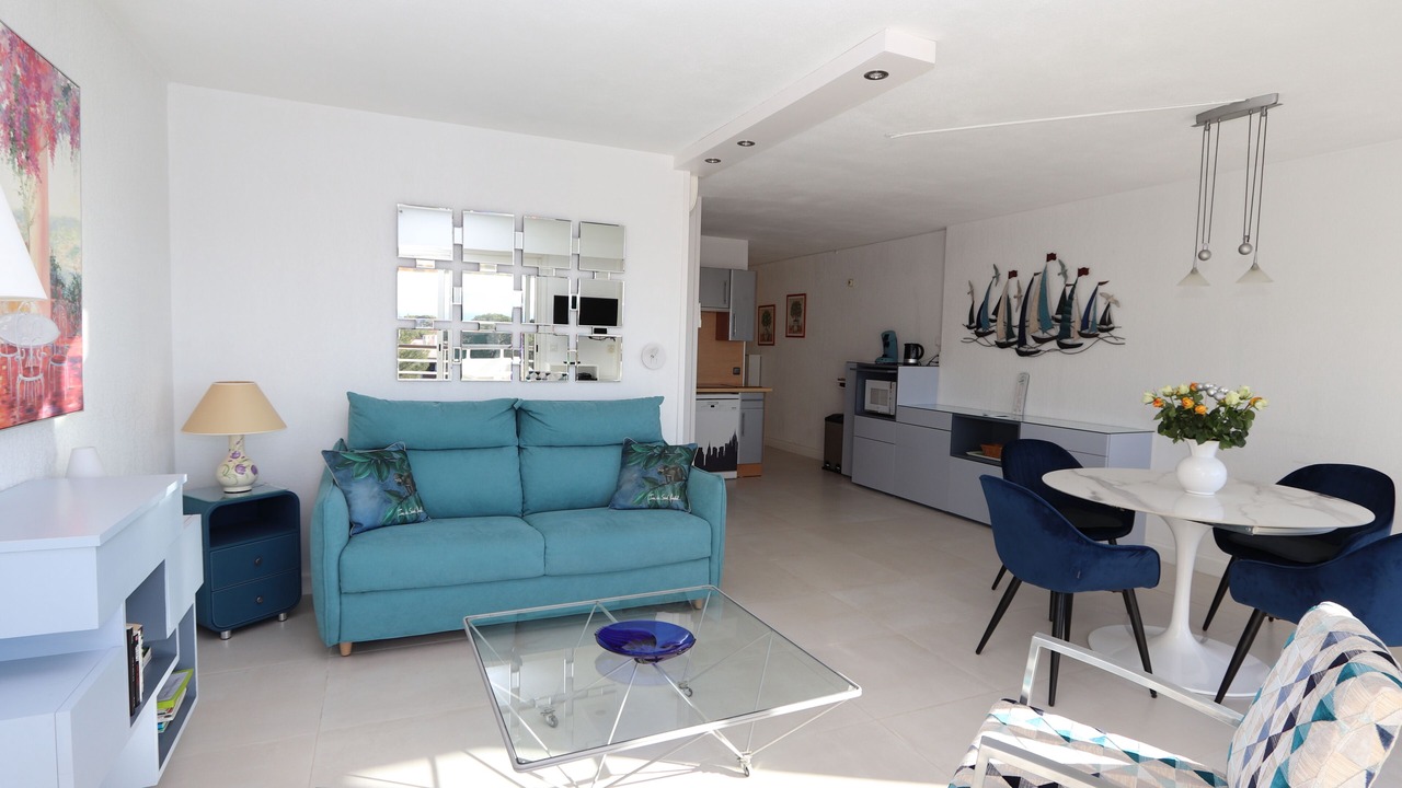 Photo of Livingroom in Saint-Raphael