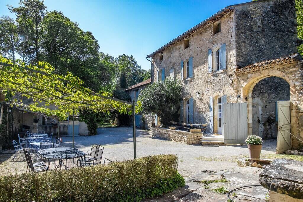 Photo of Outdoor in Pernes-les-Fontaines