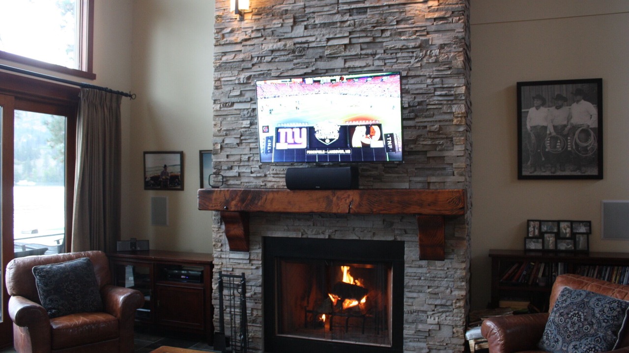 Photo of Livingroom in Okanagan-Similkameen