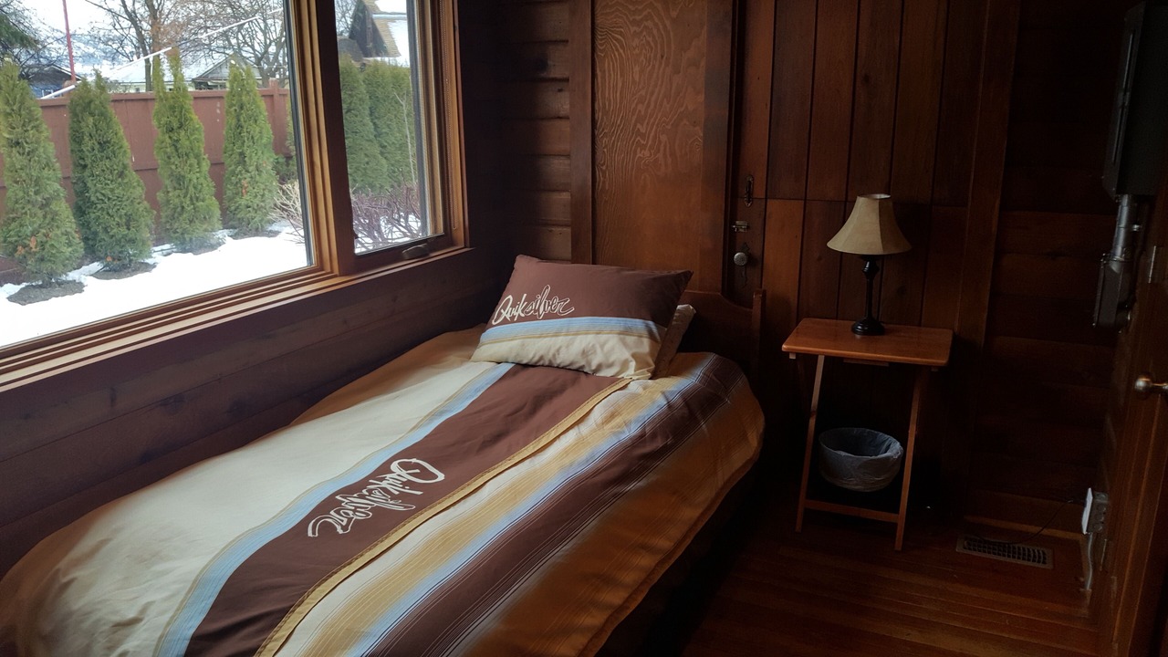 Photo of Bedroom in Okanagan-Similkameen