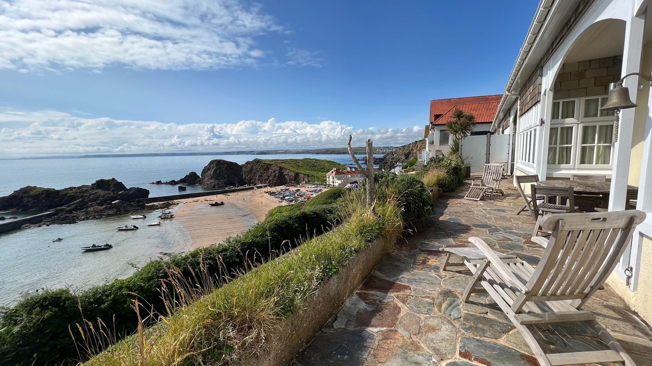 Photo of Patio Balcony in Hope-Cove