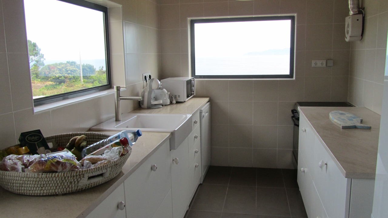 Photo of Kitchen in Sao Roque do Pico