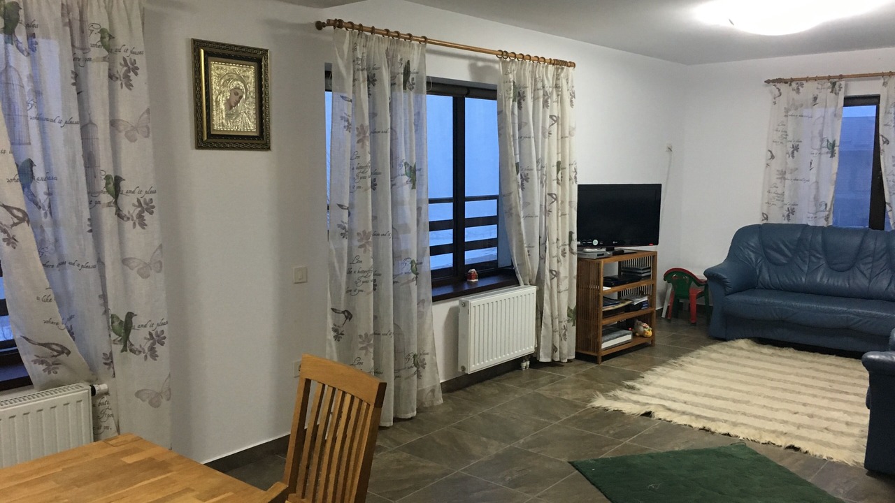 Photo of Livingroom in Sirnea