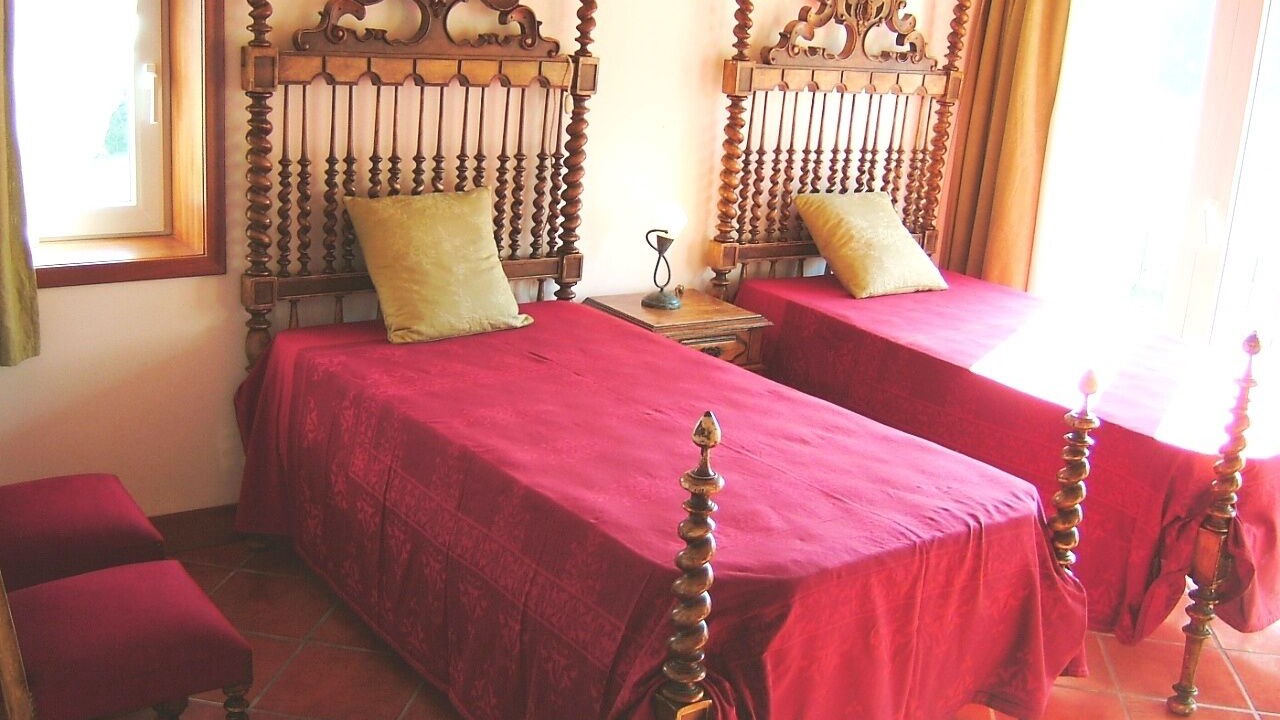 Photo of Bedroom in Rates