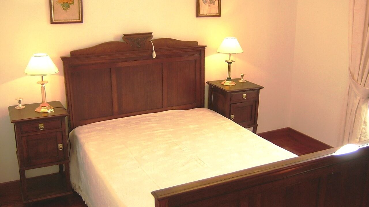 Photo of Bedroom in Rates