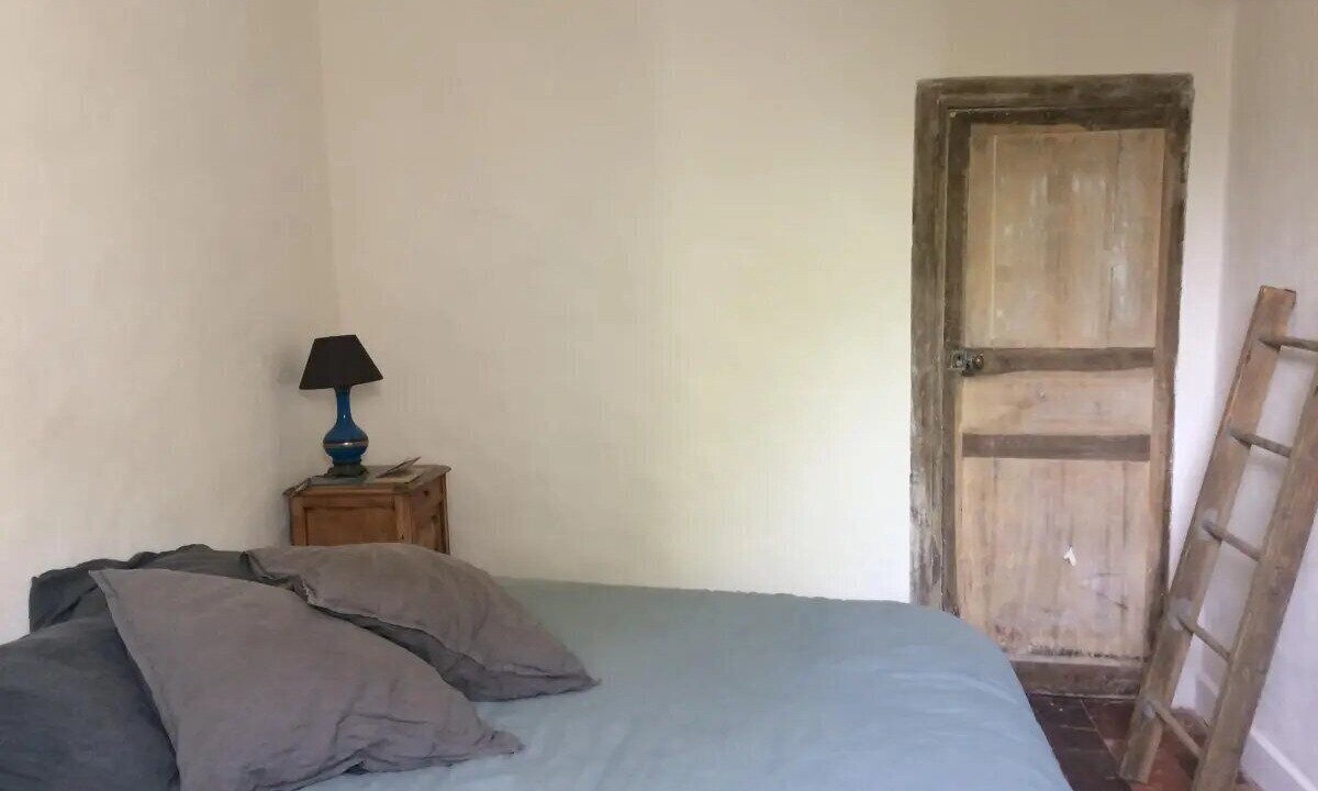 Photo of Bedroom in Sementron