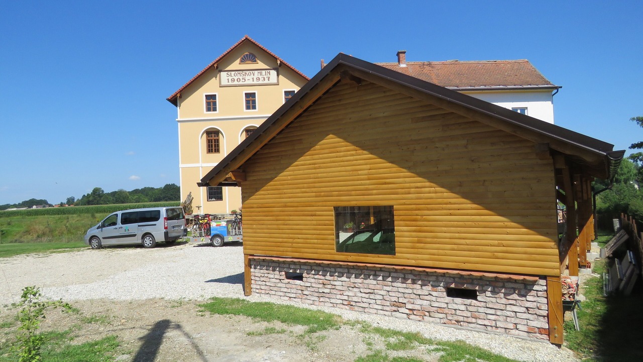 Photo of Outdoor in Razkrizje