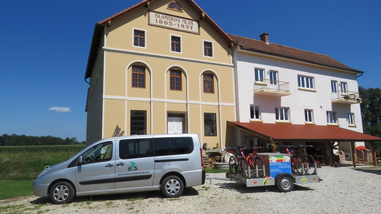 Photo of Others in Razkrizje