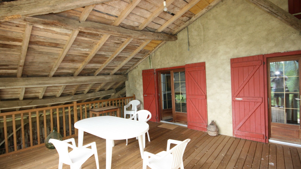 Photo of Outdoor in Camarade