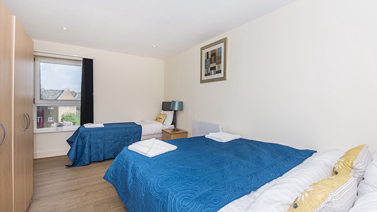 Photo of Bedroom in Island Gardens