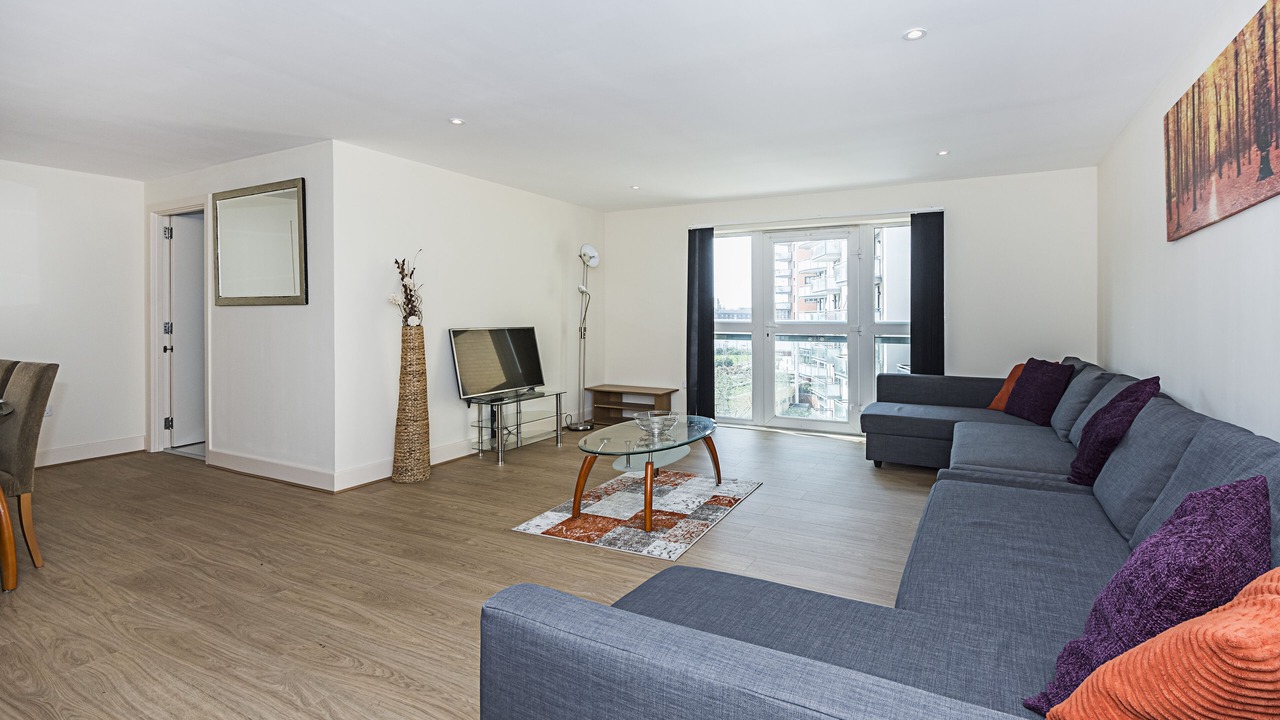 Photo of Livingroom in Island Gardens