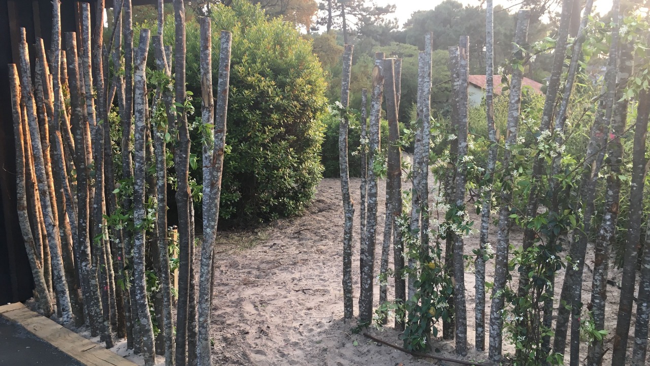 Photo of Outdoor in Le Canon