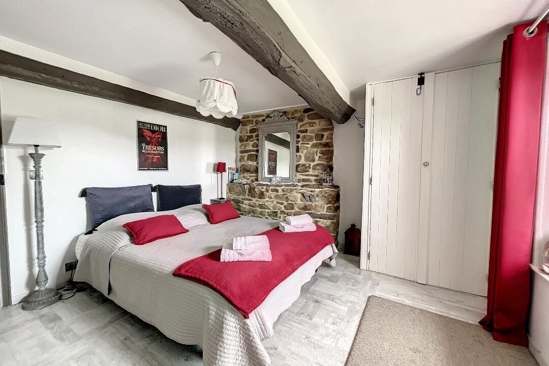 Photo of Bedroom in Montpinchon