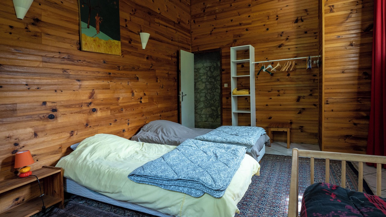Photo of Bedroom in Camarade