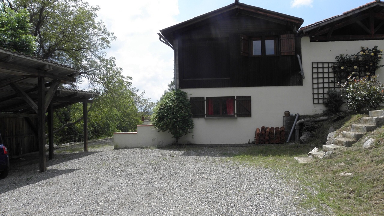 Photo of Outdoor in Camarade