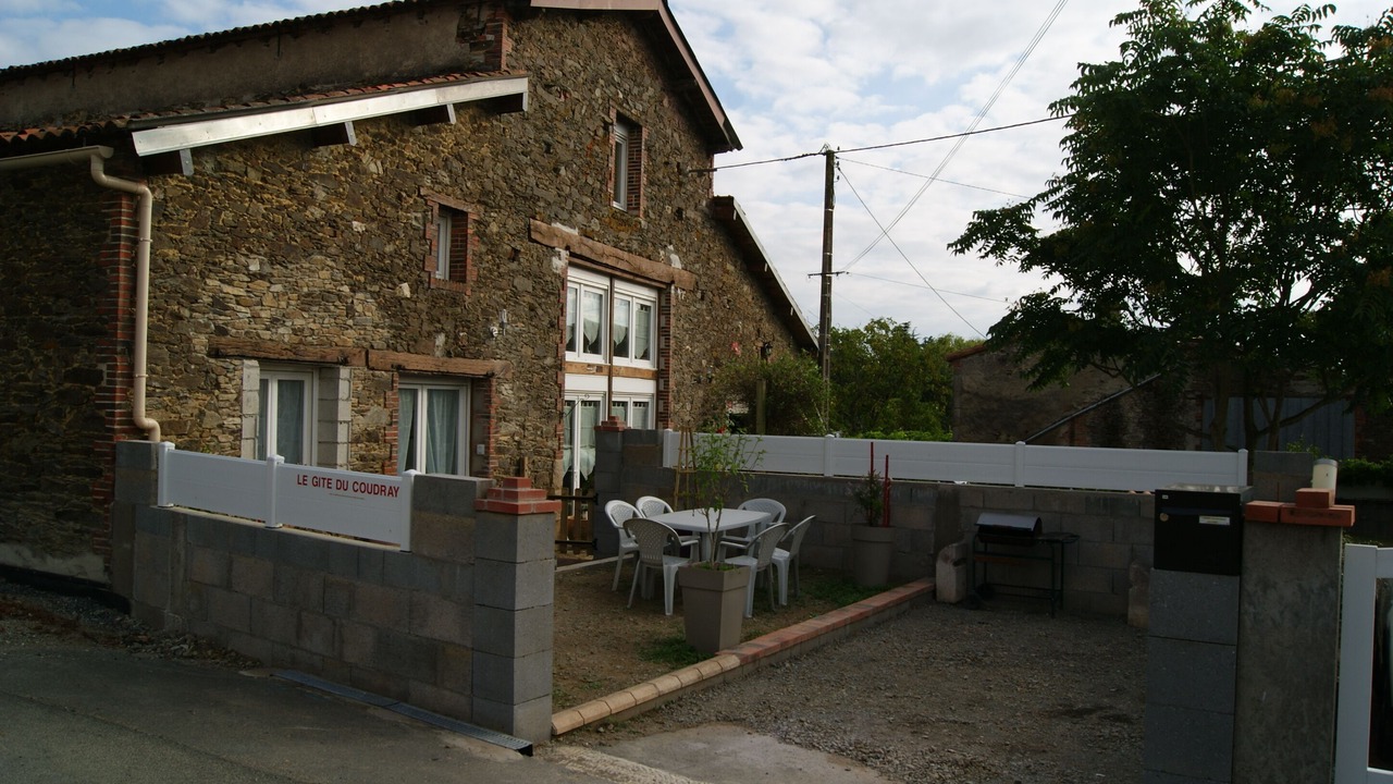 Photo of Patio Balcony in Saint-Andre-Goule-d'Oie