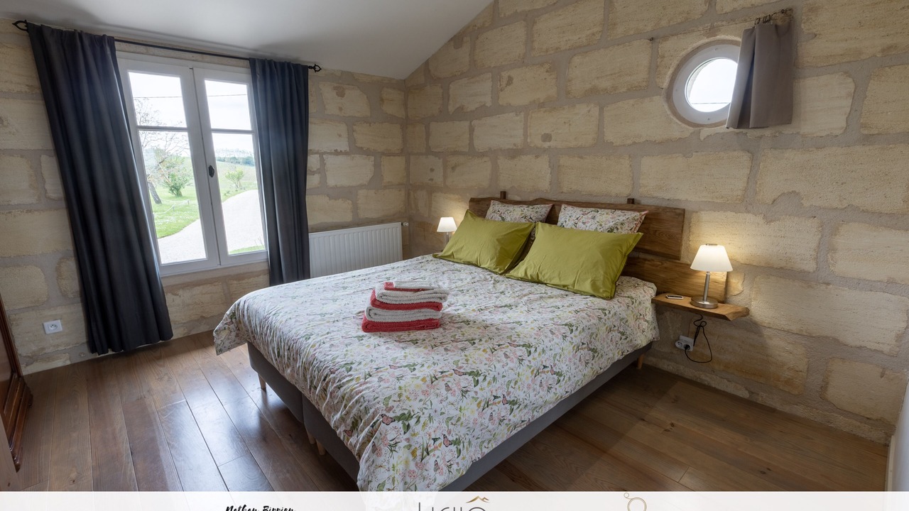 Photo of Bedroom in Langoiran