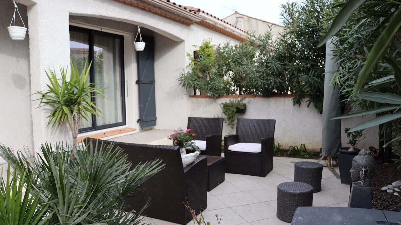 Photo of Patio Balcony in La Peyrade