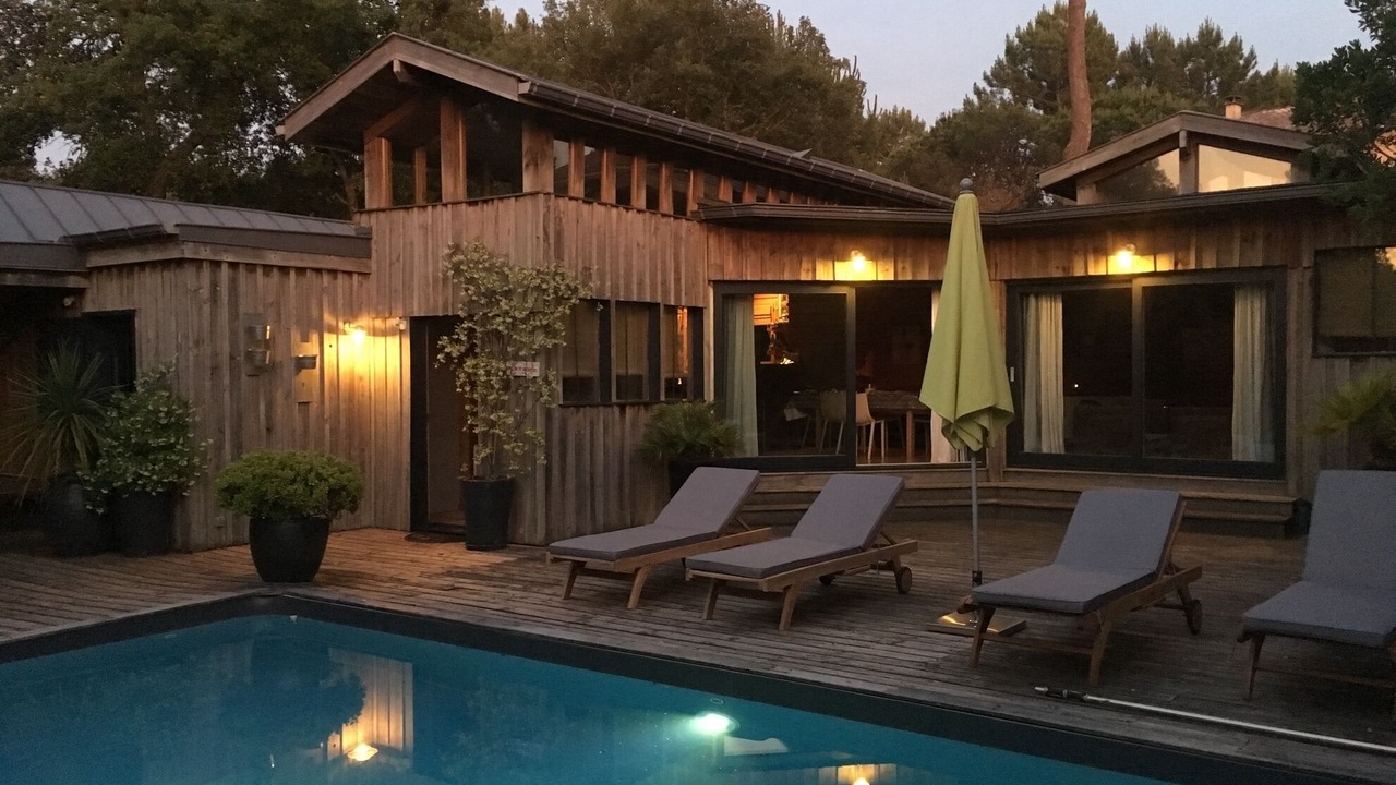 Photo of Outdoor in L'Herbe