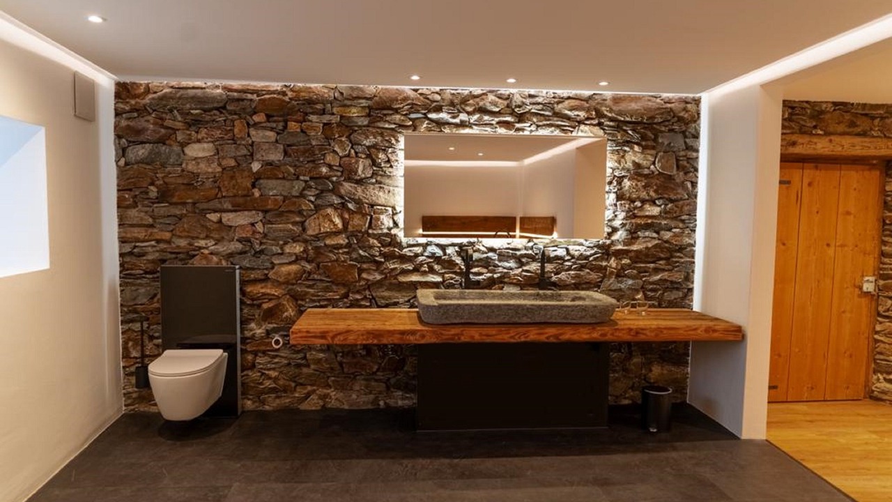 Photo of Bathroom in Poschiavo