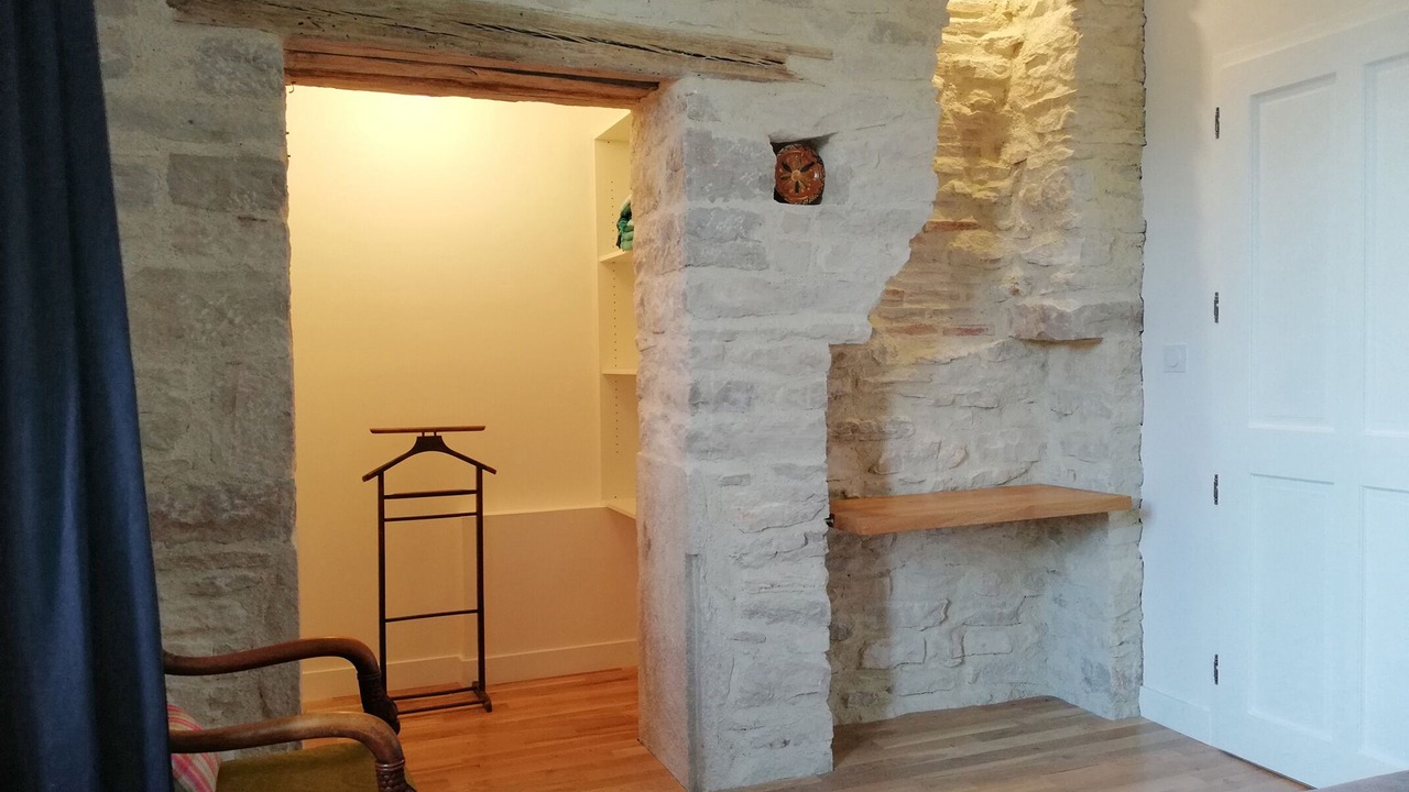 Photo of Bedroom in Saint-Romain