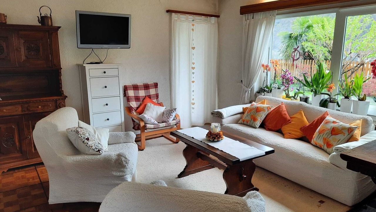 Photo of Livingroom in Aurigeno