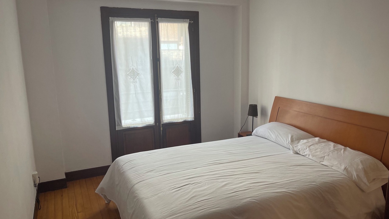 Photo of Bedroom in Gros