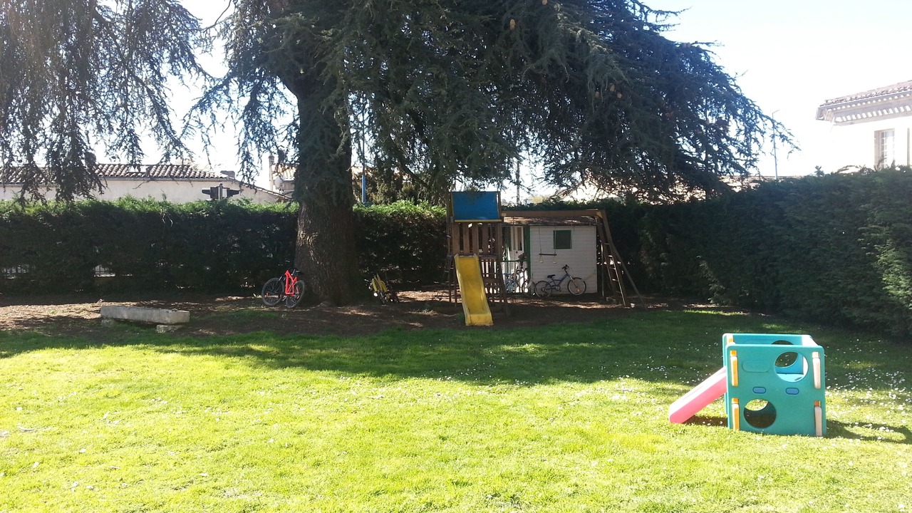 Photo of Others in Cezac