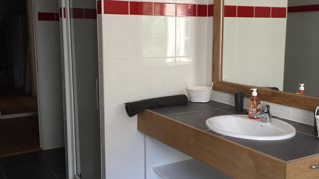 Photo of Bathroom in Sorgues