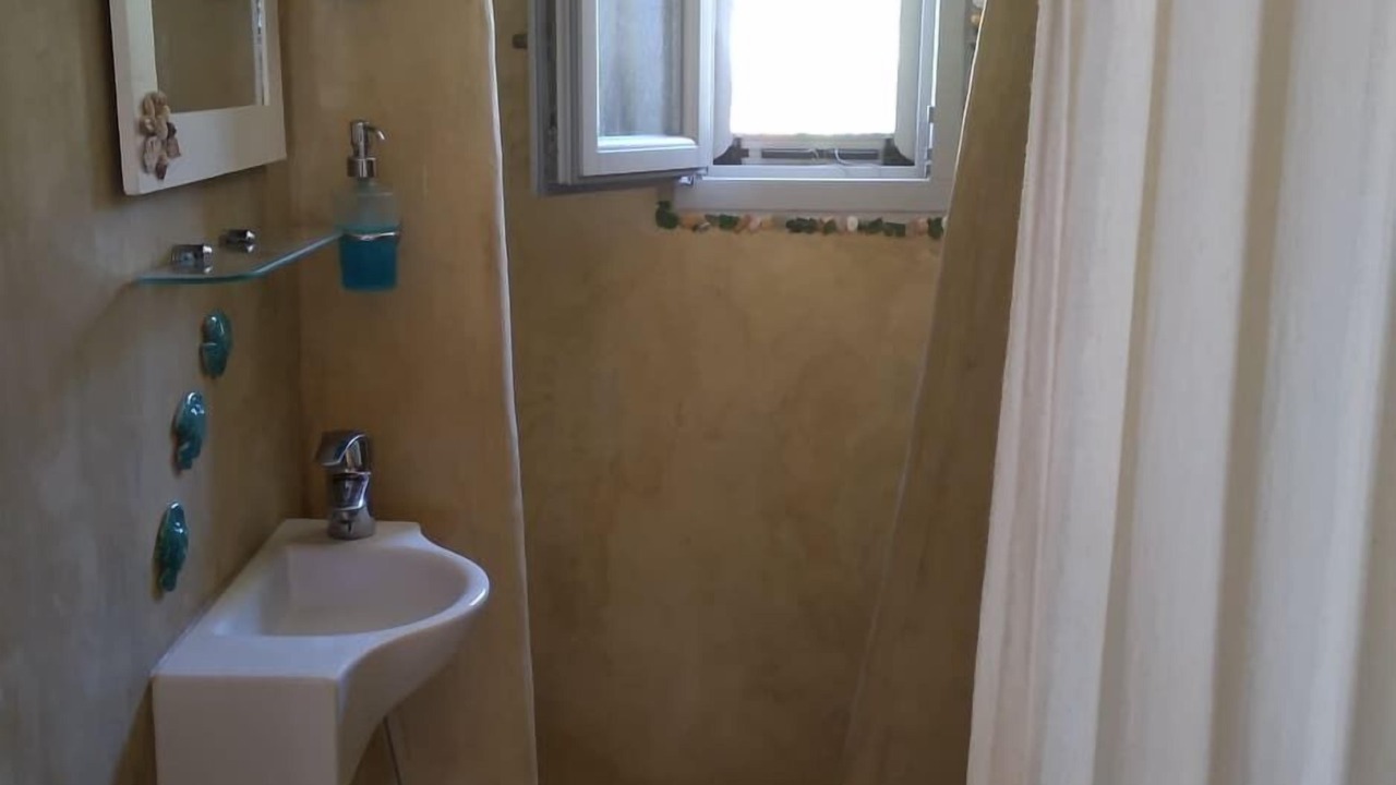 Photo of Bathroom in Paros
