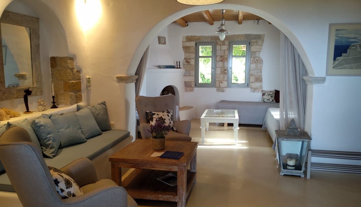 Photo of Livingroom in Paros