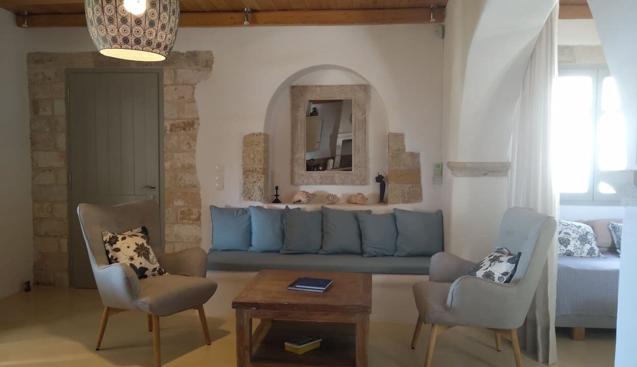Photo of Livingroom in Paros