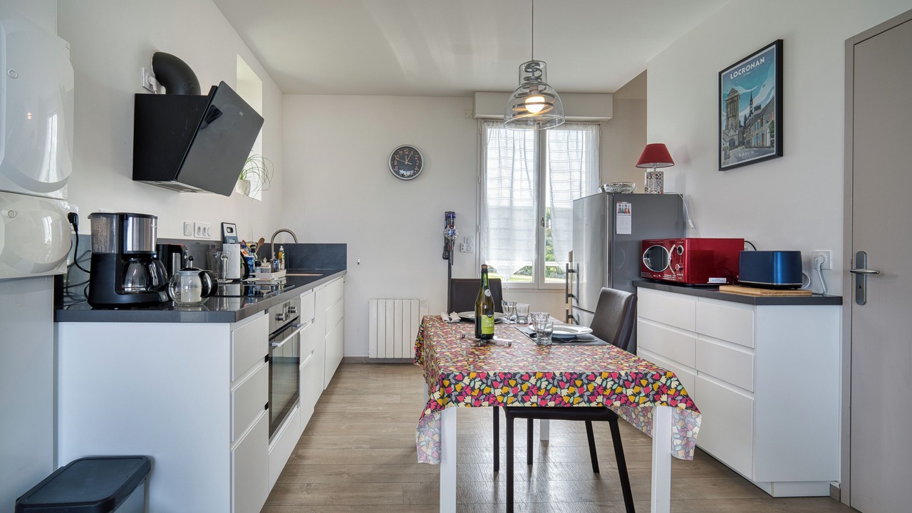 Photo of Kitchen in Plomodiern