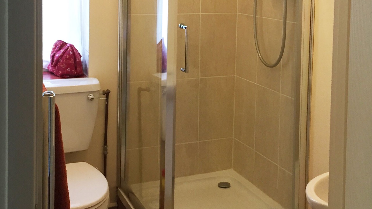 Photo of Bathroom in Godshill