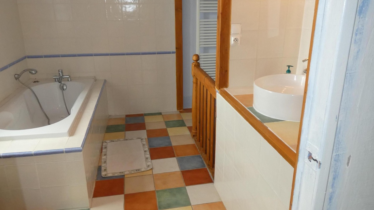 Photo of Bathroom in Pech-Luna
