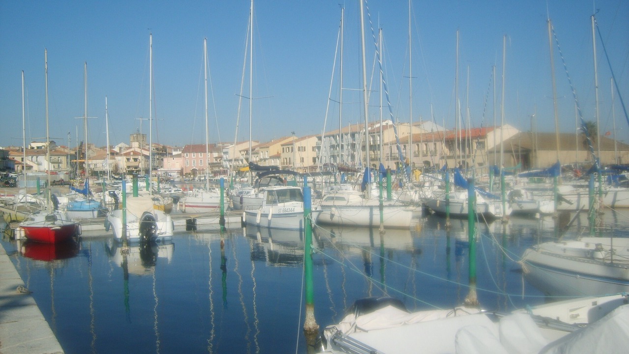 Photo of Others in Le Pouget