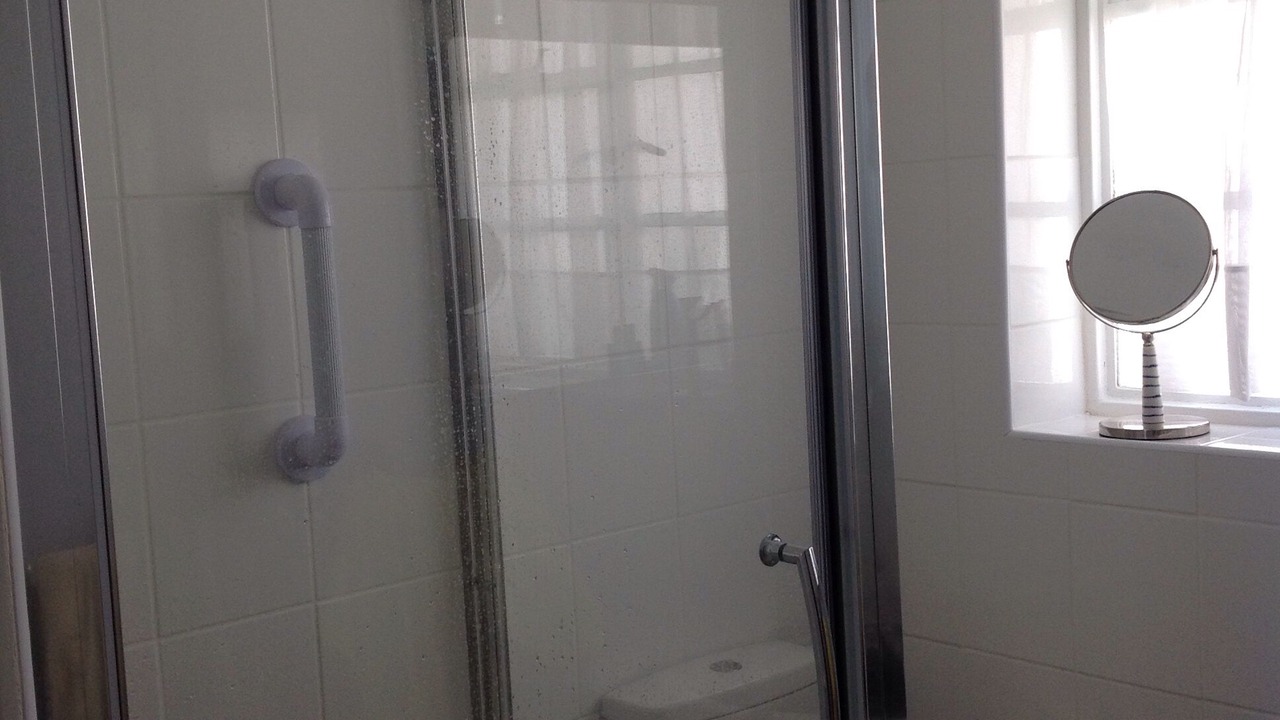 Photo of Bathroom in Sandbanks
