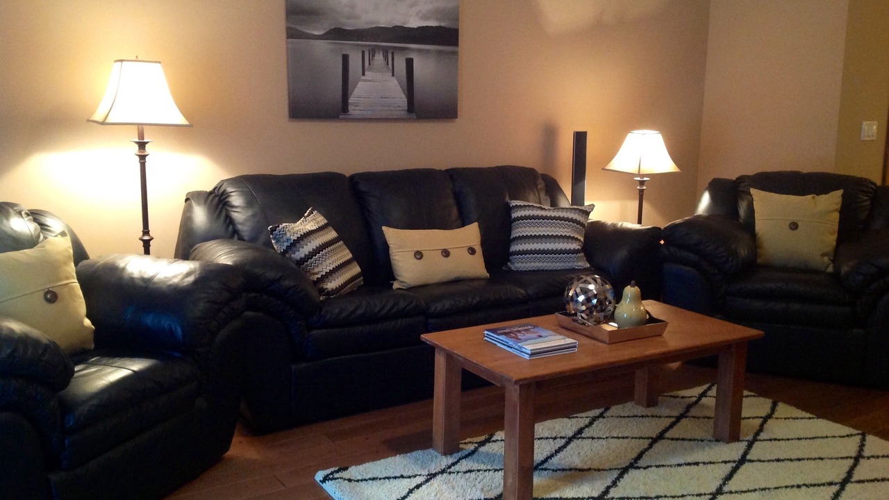 Photo of Livingroom in Okanagan-Similkameen