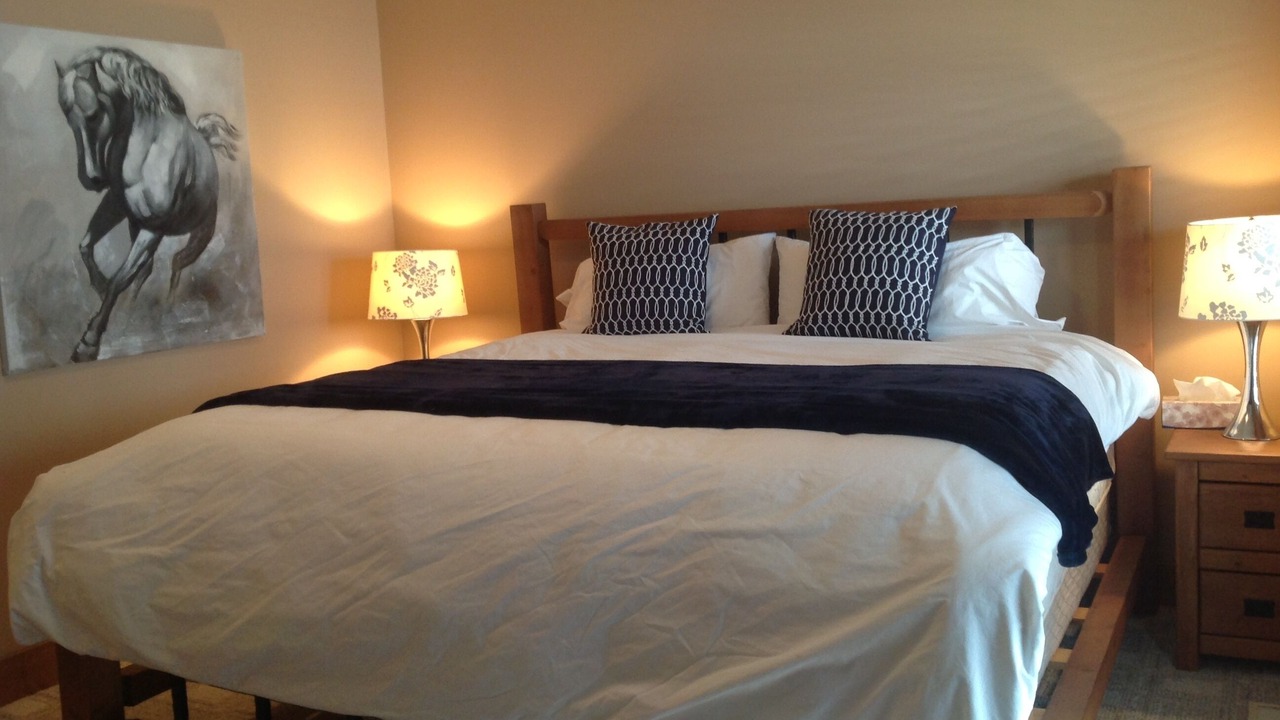 Photo of Bedroom in Okanagan-Similkameen