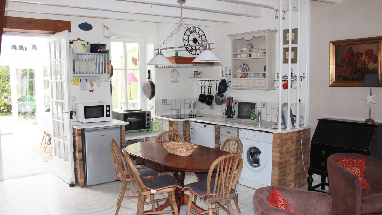 Photo of Kitchen in Saint-Vaast-la-Hougue