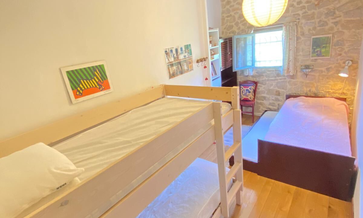 Photo of Bedroom in Albas