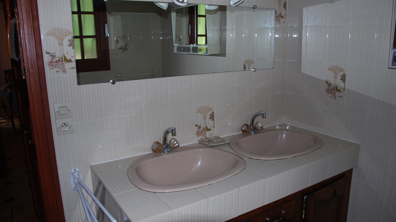 Photo of Bathroom in Saint-Vivien-de-Medoc