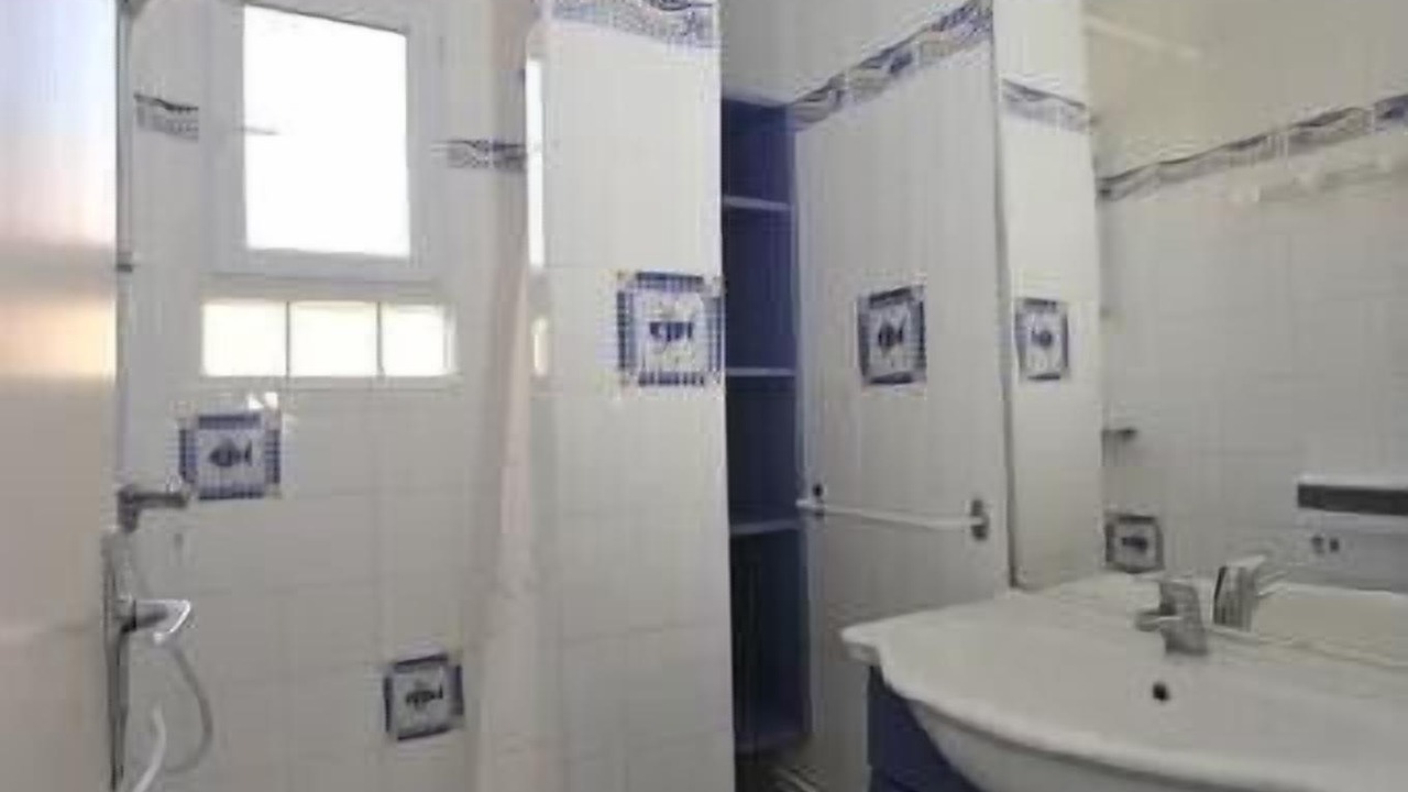 Photo of Bathroom in Le Grau-Du-Roi