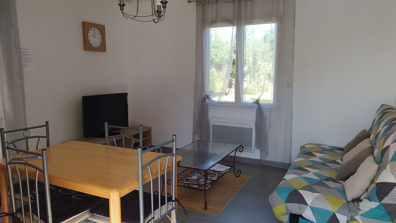 Photo of Livingroom in Villemoustaussou