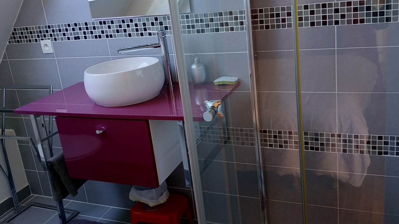 Photo of Bathroom in Dammarie-en-Puisaye
