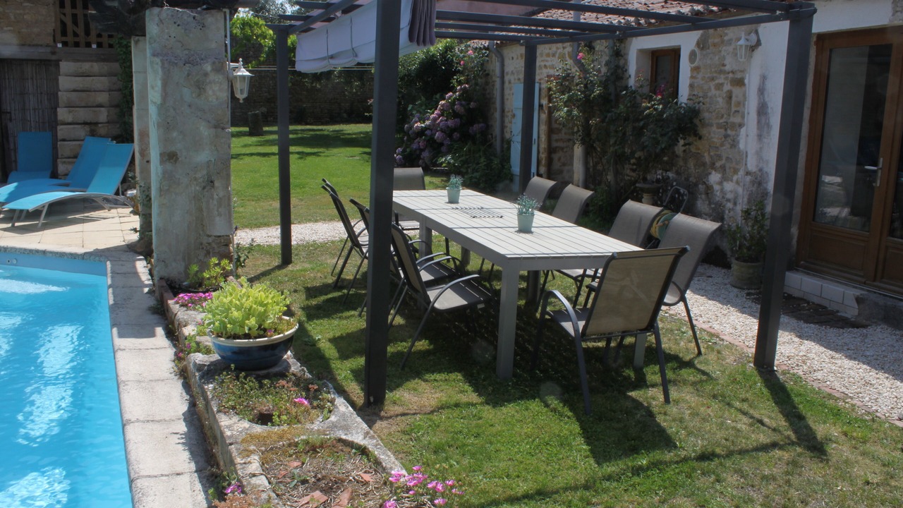Photo of Outdoor in La Chapelle-Themer