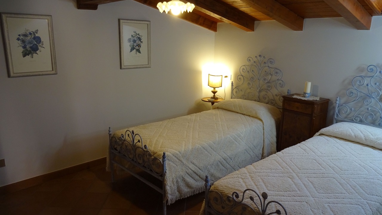 Photo of Bedroom in Toscolano Maderno